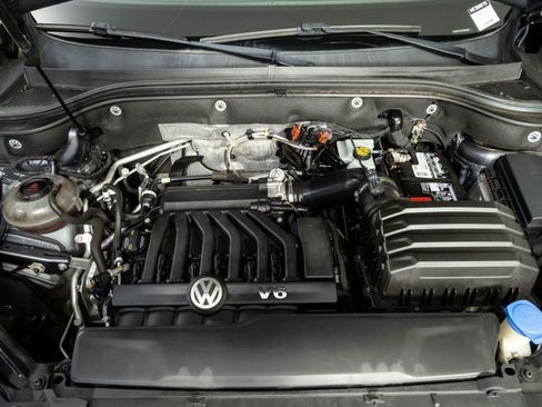 Used 2018 Volkswagen Atlas SE FWD image 31