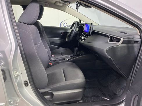 Used 2024 Toyota Corolla LE image 8