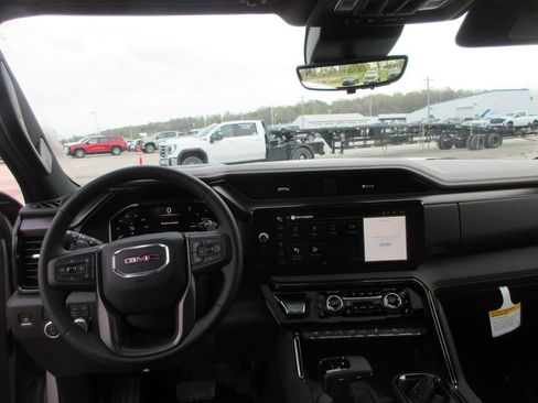 New 2026 GMC Sierra 1500 AT4 image 17