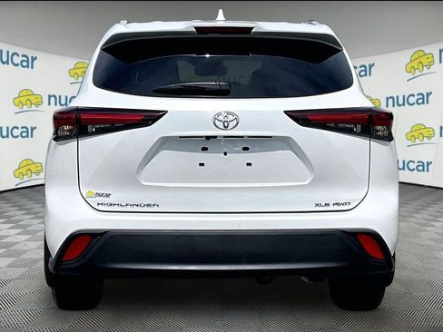 Certified 2026 Toyota Highlander XLE AWD/4WD image 5