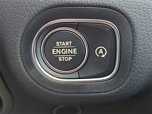 New 2025 Mercedes-Benz GLE 350 4MATIC image 12