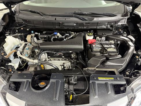 Used 2020 Nissan Rogue SV AWD/4WD image 26