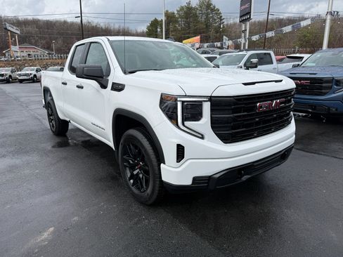New 2026 GMC Sierra 1500 Pro w/ Graphite Edition image 7