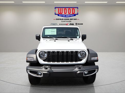 New 2026 Jeep Gladiator Sport AWD/4WD image 8
