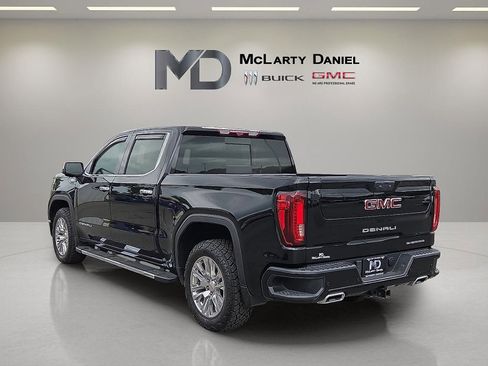 Certified 2024 GMC Sierra 1500 Denali w/ Technology Package AWD/4WD image 13
