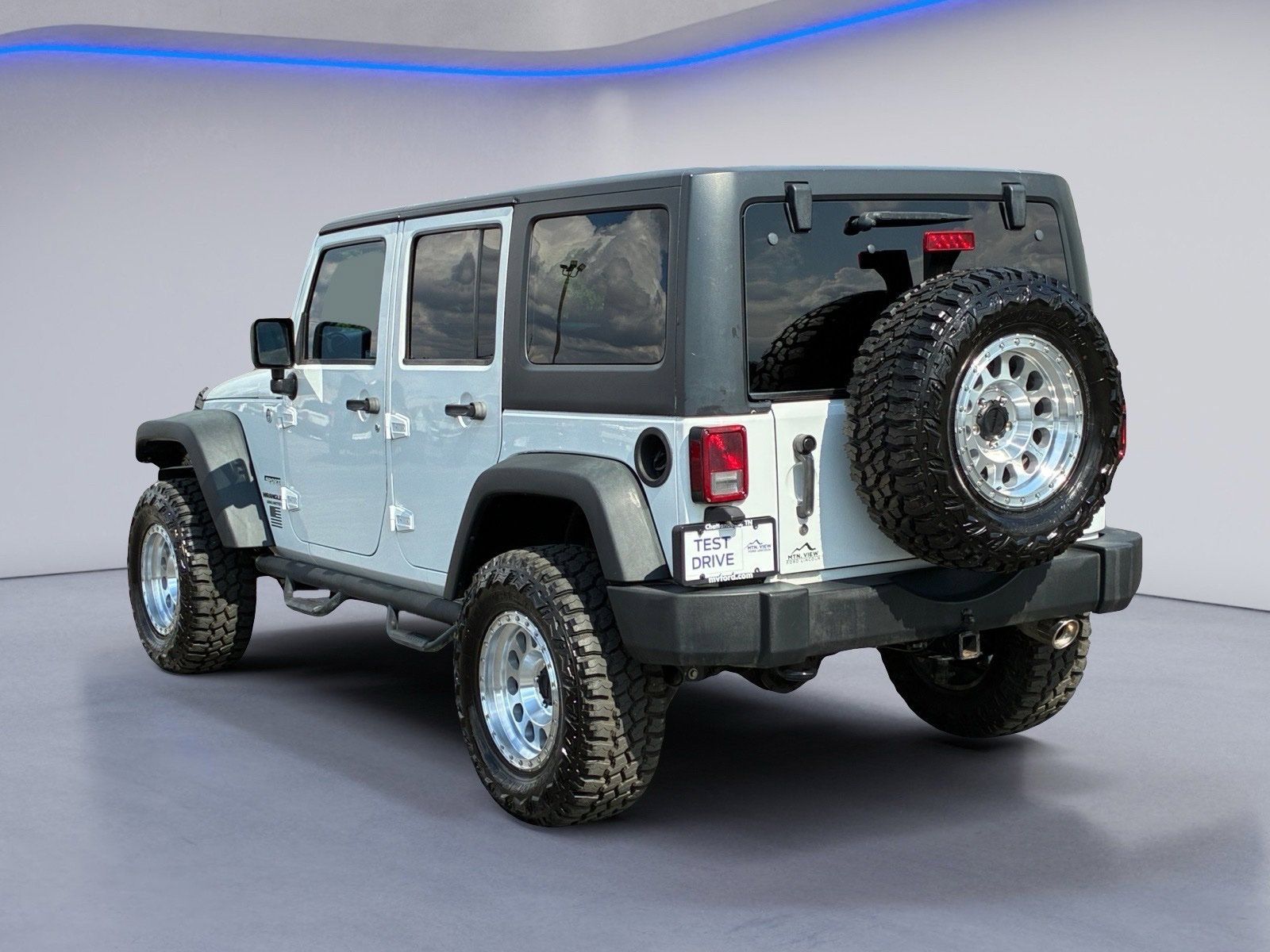 Used 2014 Jeep Wrangler Unlimited Sport w/ Quick Order Package 24S AWD/4WD image 5