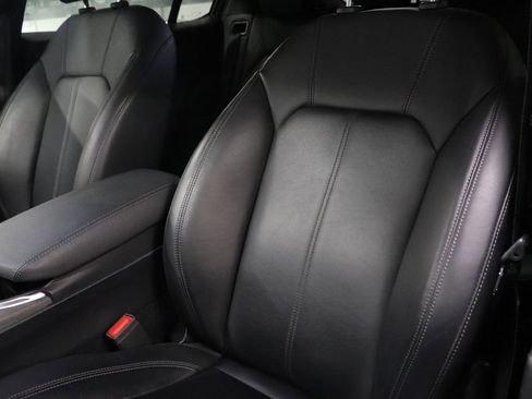 Used 2023 Alfa Romeo Stelvio Ti image 11