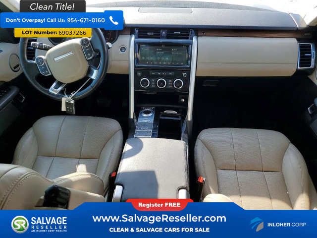 Used 2018 Land Rover Discovery HSE AWD/4WD image 11
