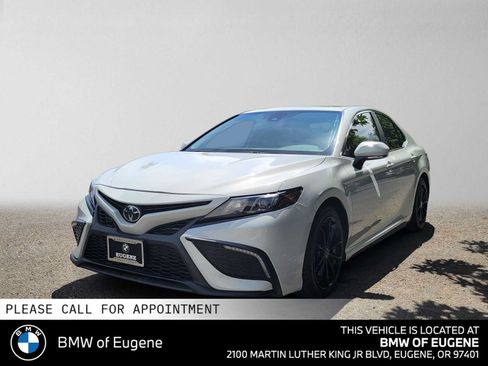 Used 2023 Toyota Camry SE w/ Blackout Package (TMS) AWD/4WD image 7