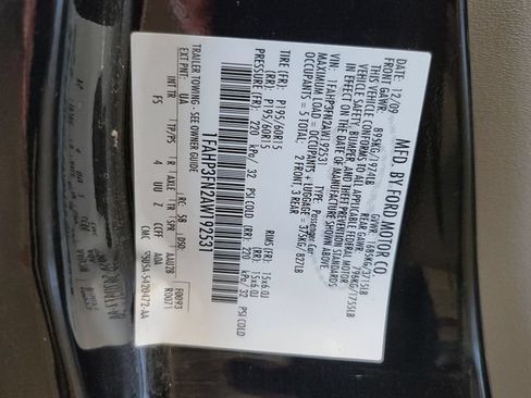 Used 2010 Ford Focus SE FWD image 34