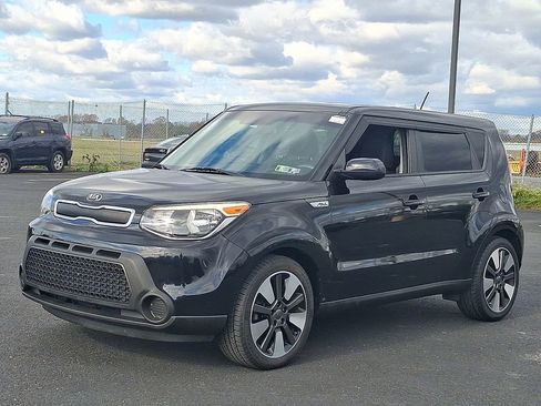 Used 2016 Kia Soul image 3