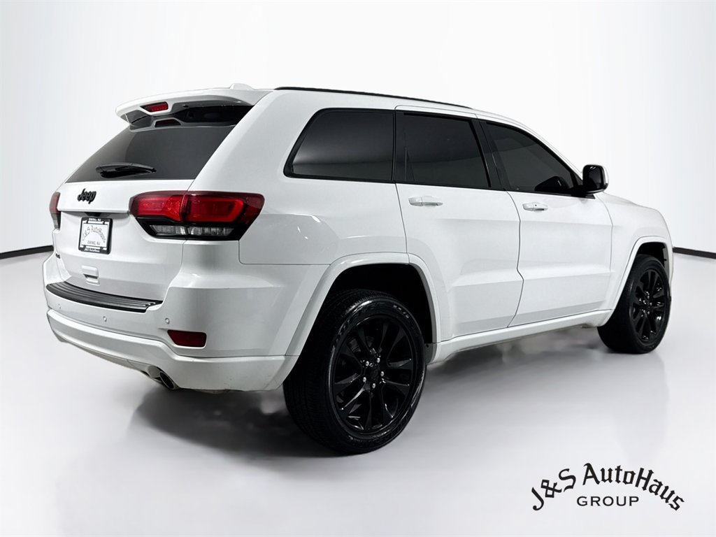 Used 2021 Jeep Grand Cherokee Laredo X AWD/4WD image 7