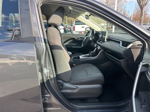 Used 2024 Toyota RAV4 XLE image 16