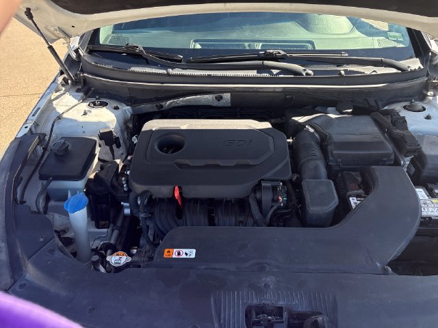 Used 2016 Hyundai Sonata Sport w/ Option Group 02 FWD image 33
