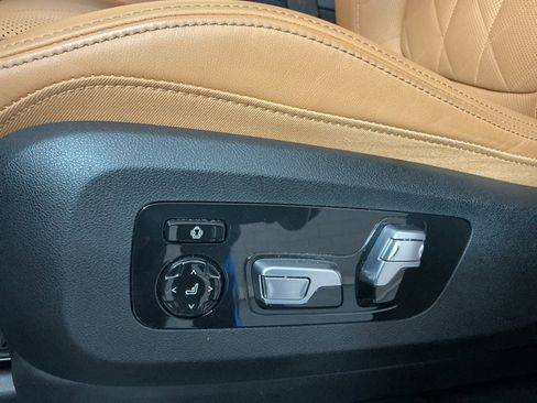 Certified 2024 BMW X5 sDrive40i w/ Premium Package image 21