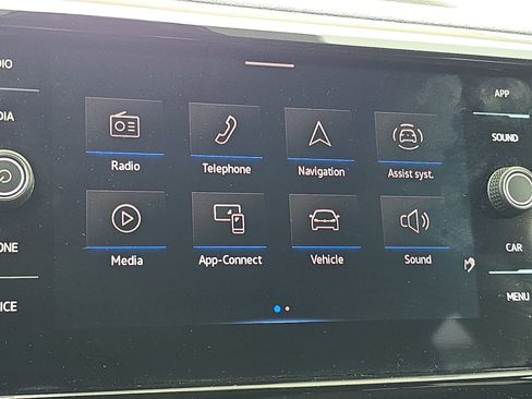 Certified 2024 Volkswagen Taos SE image 20