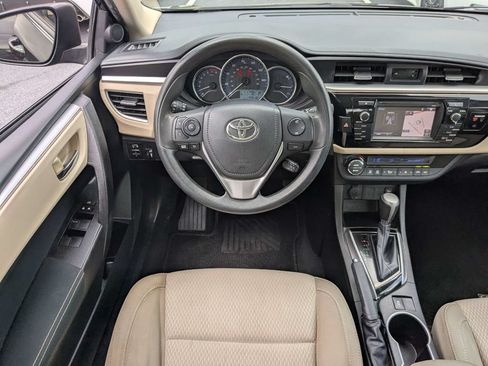 Used 2016 Toyota Corolla LE w/ Driver Convenience Package FWD image 15