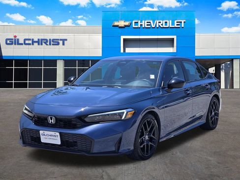 Used 2025 Honda Civic Sport image 4