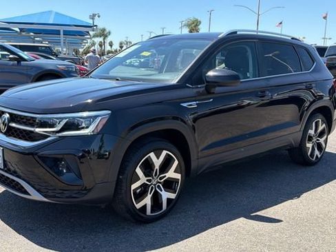 Used 2022 Volkswagen Taos SEL AWD/4WD image 7