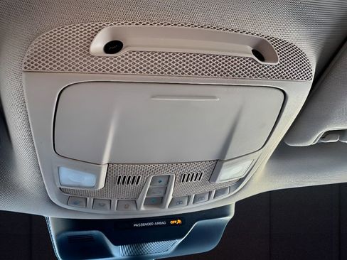 Used 2024 Ford Expedition Limited image 14