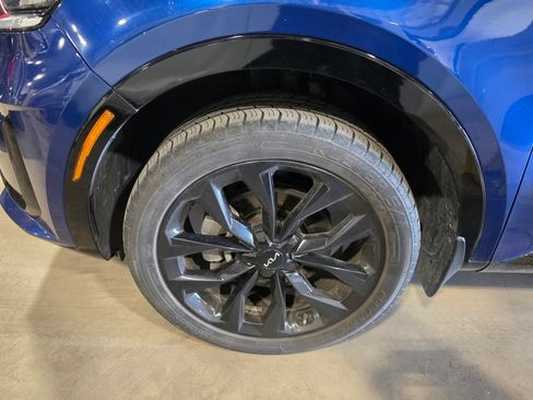 Used 2022 Kia Sorento SX AWD/4WD image 3