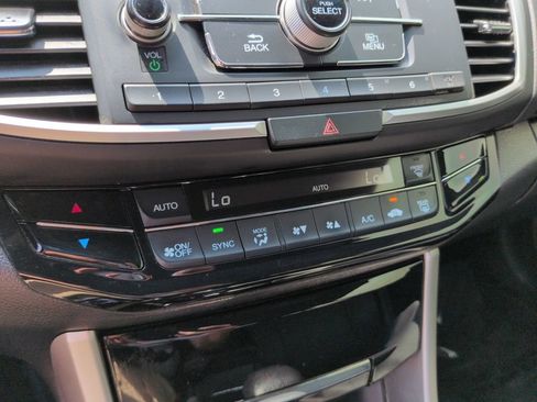Used 2017 Honda Accord LX image 16