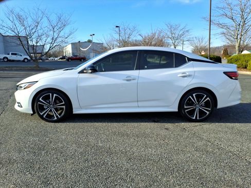 Used 2022 Nissan Sentra SR w/ Trunk Package image 13