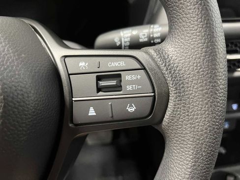 New 2026 Honda HR-V LX image 16