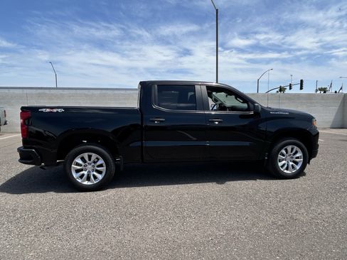 Used 2024 Chevrolet Silverado 1500 Custom AWD/4WD image 6