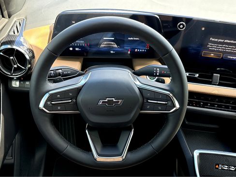 New 2026 Chevrolet Equinox ACTIV FWD image 12