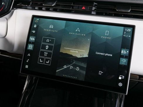 Used 2024 Land Rover Range Rover Sport Dynamic SE image 13