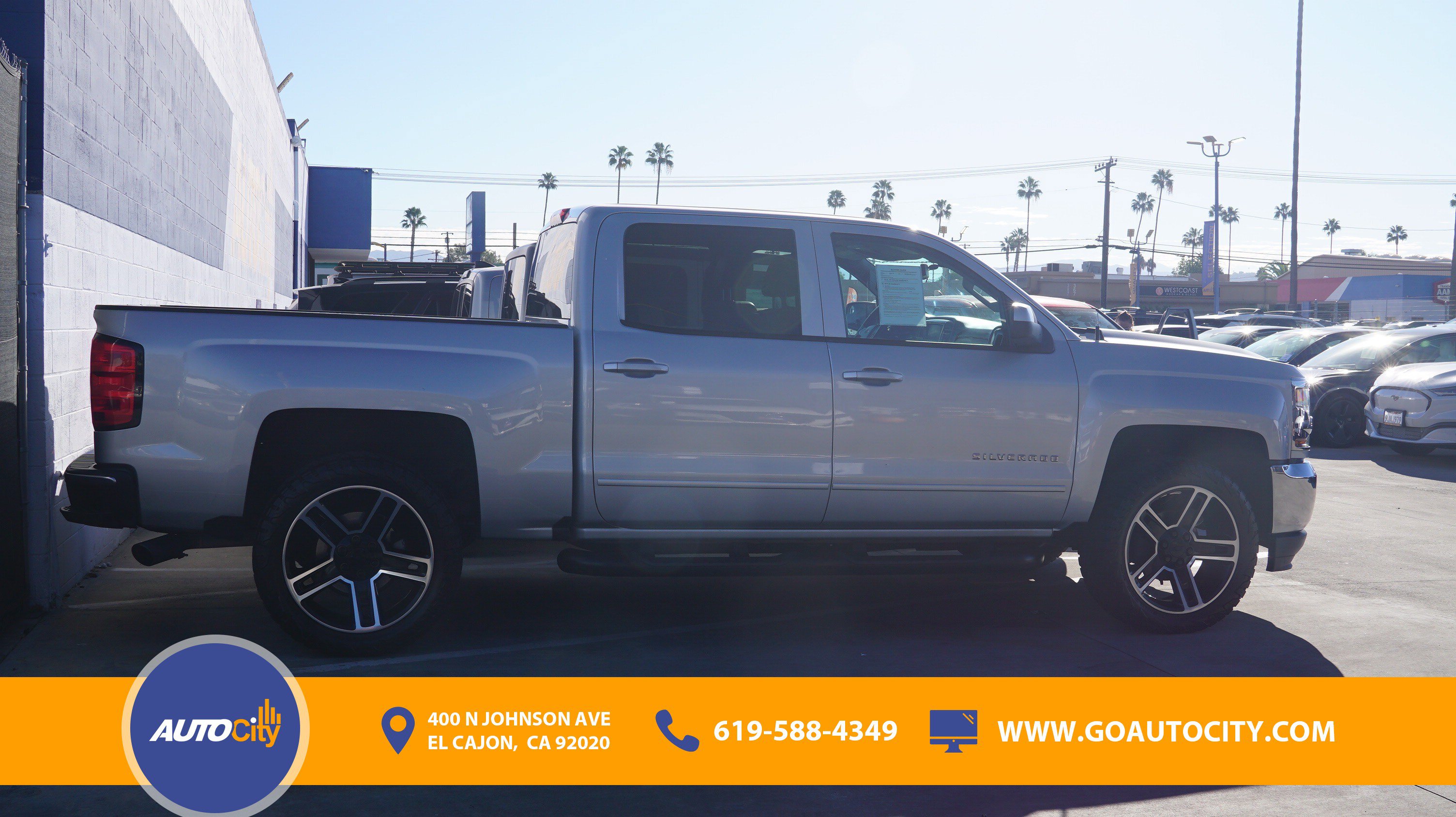 Used 2018 Chevrolet Silverado 1500 LT w/ LPO, Black Pack RWD image 24