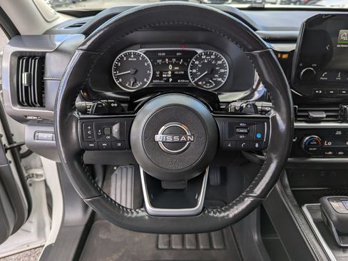 Used 2022 Nissan Pathfinder SL w/ SL Premium Package AWD/4WD image 15