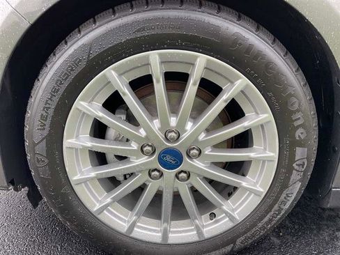 Used 2013 Ford C-MAX SEL image 45