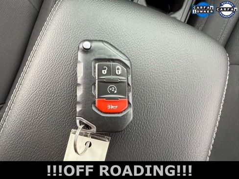 Used 2021 Jeep Wrangler Unlimited Sahara w/ Uconnect 4C Nav & Sound Group image 42