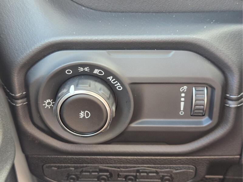 New 2027 Jeep Wrangler Unlimited Sahara AWD/4WD image 29