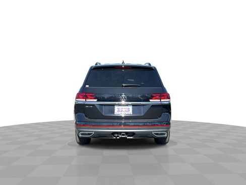Used 2023 Volkswagen Atlas SE image 7