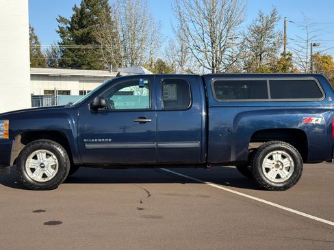 Used 2011 Chevrolet Silverado 1500 LT w/ All-Star Edition image 7