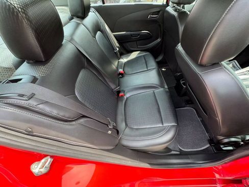 Used 2020 Chevrolet Sonic Premier FWD image 19
