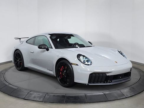 Certified 2026 Porsche 911 Carrera GTS RWD image 9