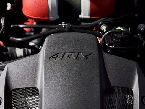 Used 2019 Ferrari GTC4Lusso AWD/4WD image 18