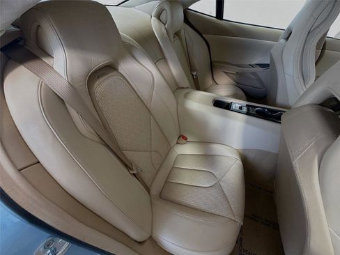 New 2025 Karma Revero Luxury image 19