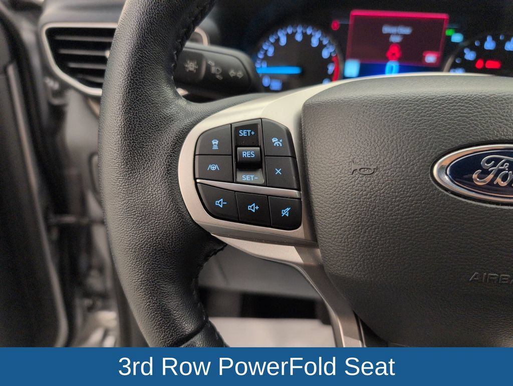 Used 2022 Ford Explorer Limited w/ Equipment Group 301A RWD image 37