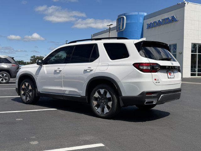 New 2026 Honda Pilot Touring image 6