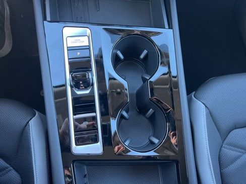 New 2026 Volkswagen Atlas Peak Edition image 16