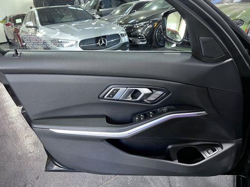 Used 2022 BMW 330i Sedan image 26