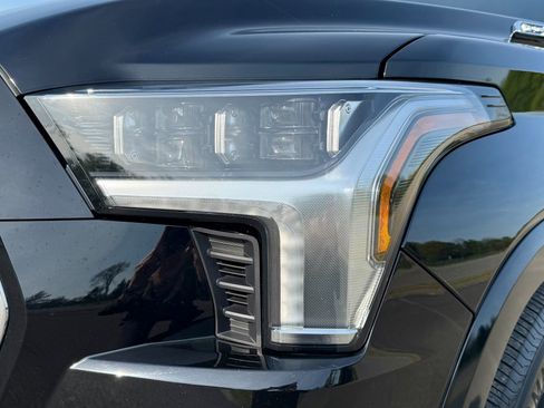 Used 2023 Toyota Sequoia Platinum AWD/4WD image 62