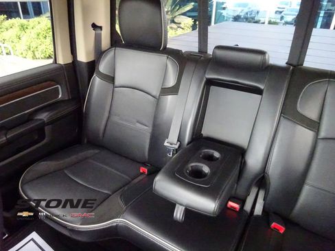 Used 2022 RAM 2500 Laramie AWD/4WD image 16