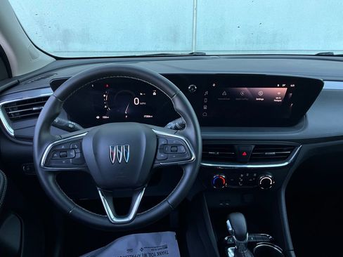 Used 2025 Buick Encore GX Preferred image 12