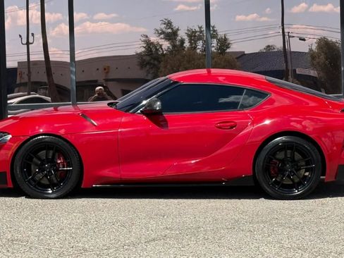 Used 2021 Toyota Supra Premium w/ Driver Assist Package RWD image 4
